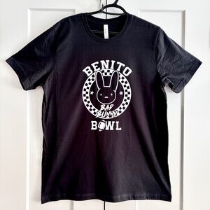 Bad Bunny, T-Shirt, Benito Bowl, Bad Bunny Super Bowl, Football, T-Shirt, L, NEW